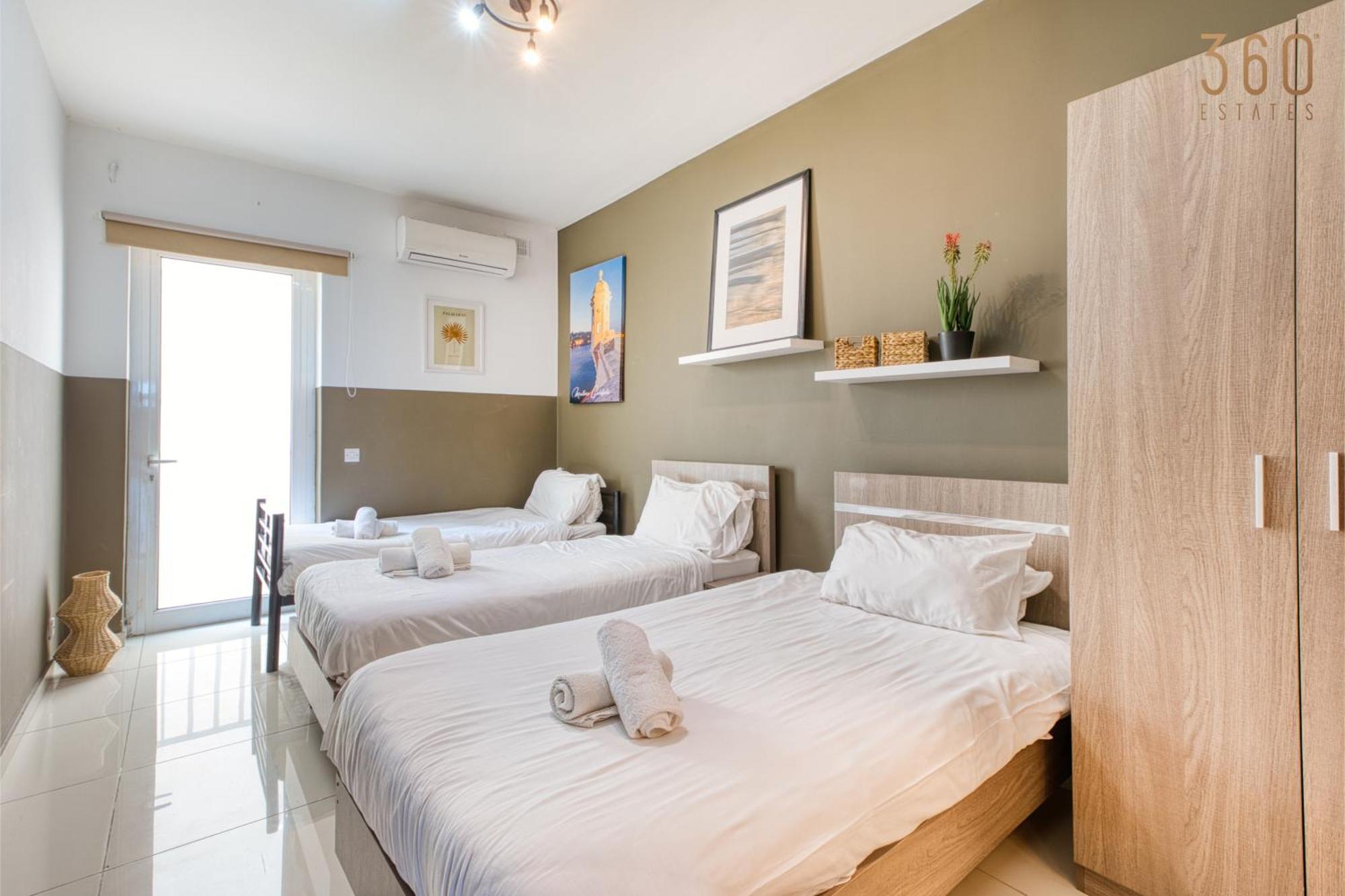 A Lovely 3 Bedroom, 3 Baths Home In The Centre Of Gzira By 360 Estates Екстериор снимка