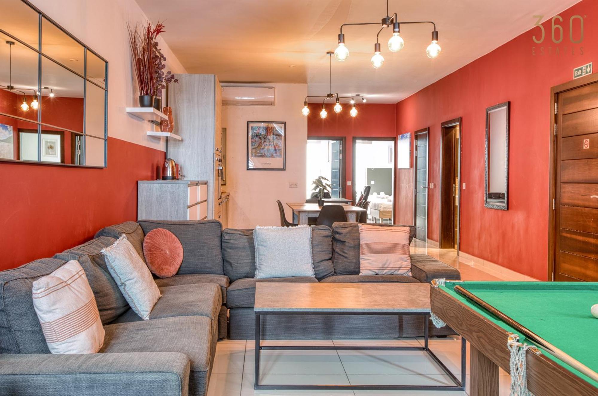A Lovely 3 Bedroom, 3 Baths Home In The Centre Of Gzira By 360 Estates Екстериор снимка